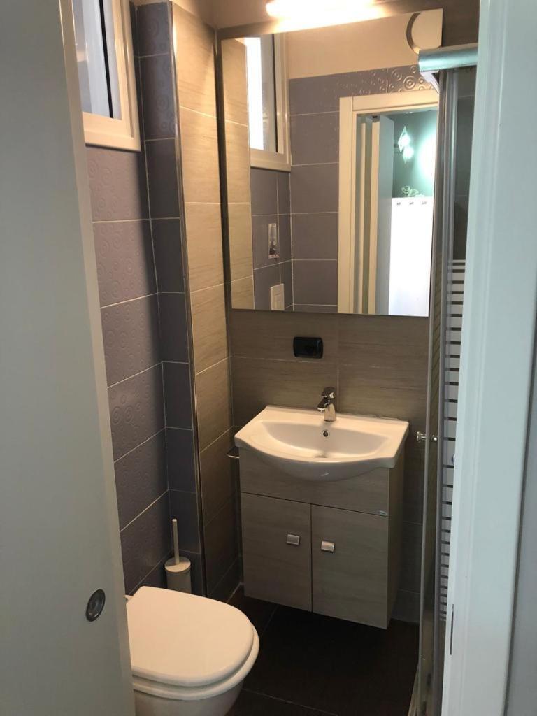 Le Suites Maor Gaeta Room photo